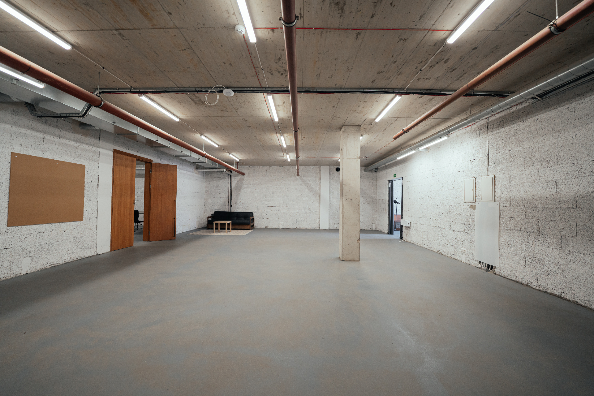 Additional first floor production area with open plan layout